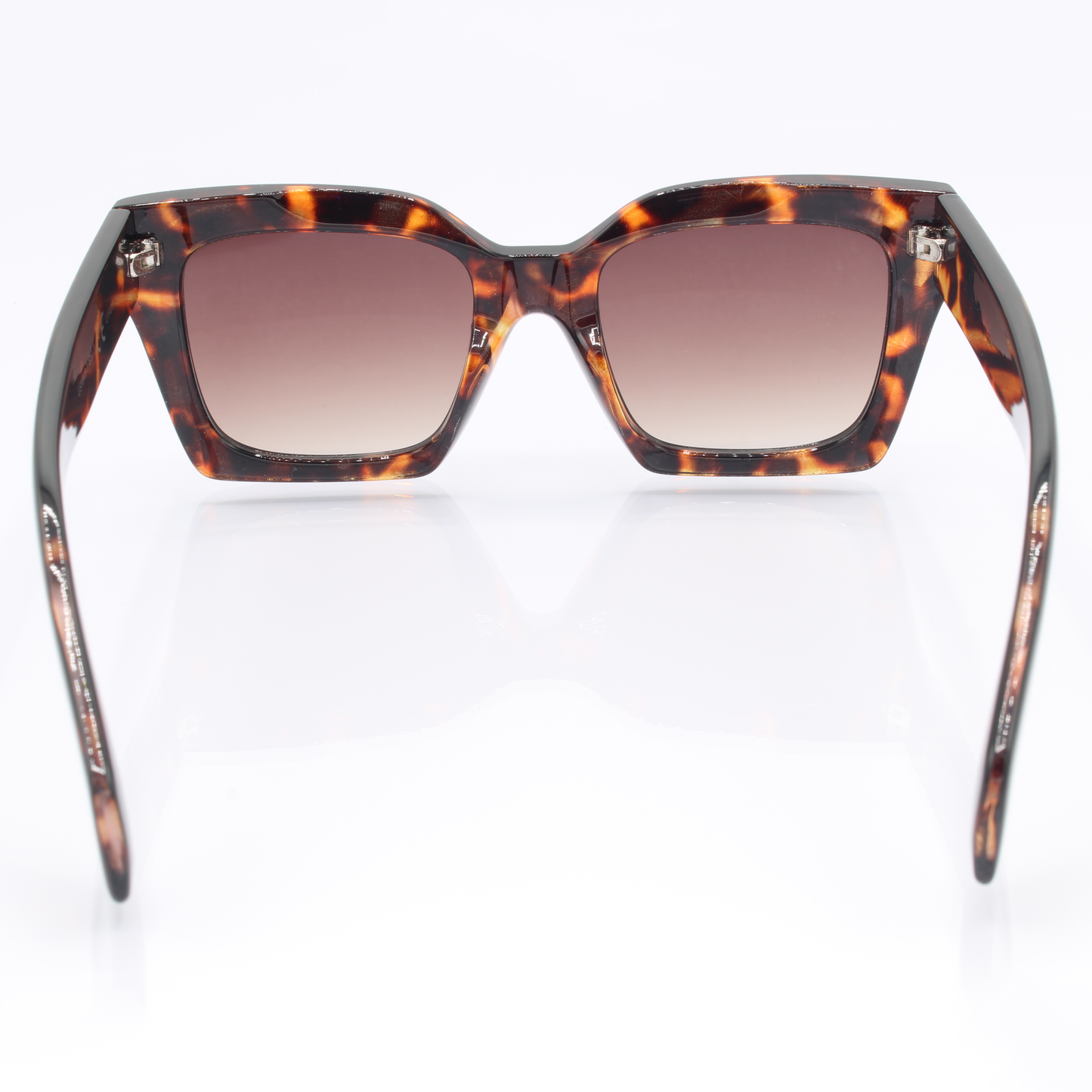 Madam Retro